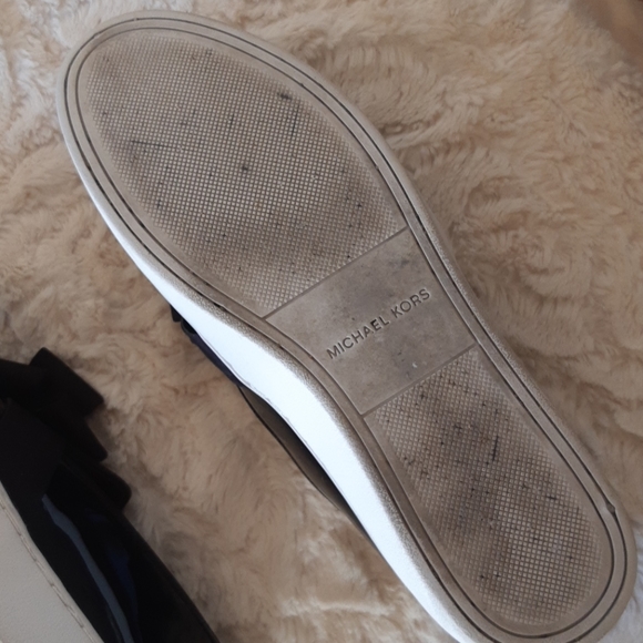 Michael Kors Collection Val Black Patent Slip-On - Picture 7 of 9